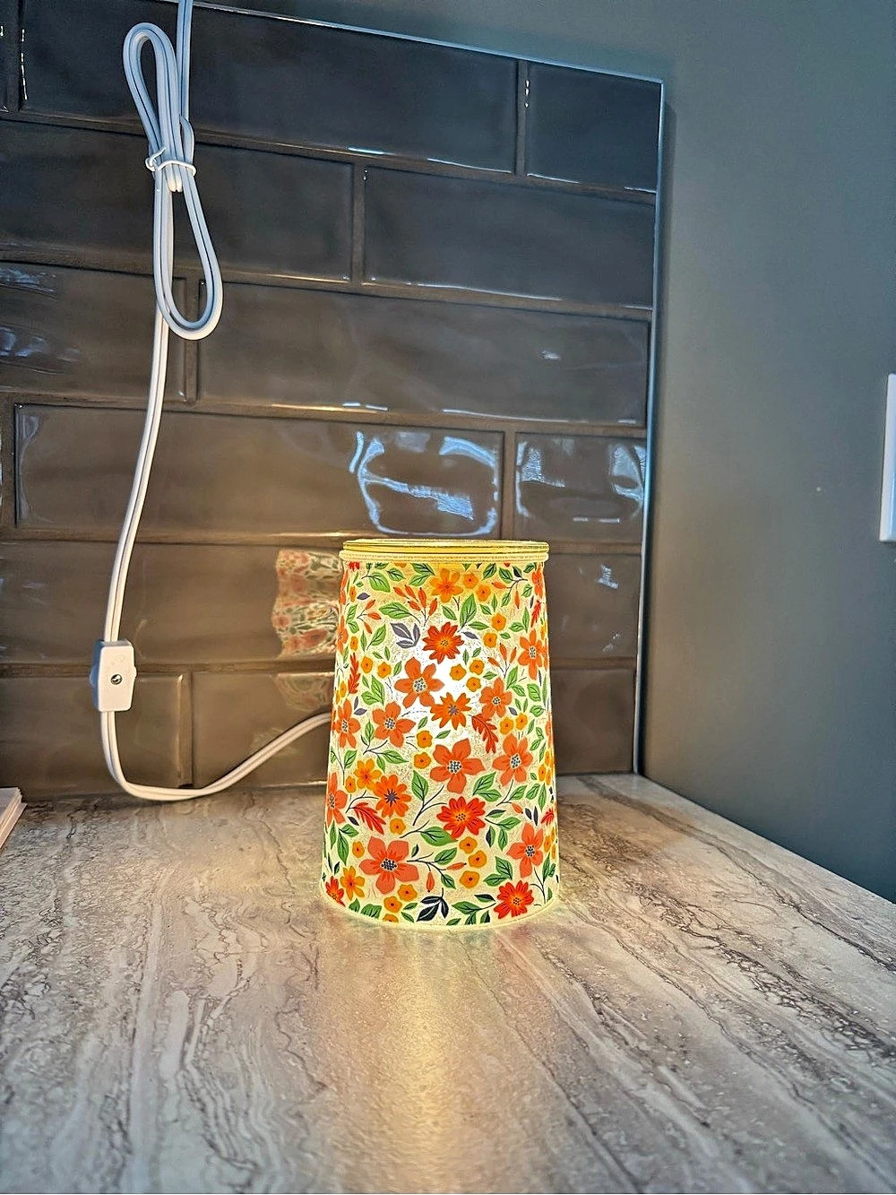 Scentsy Flower Garden Warmer